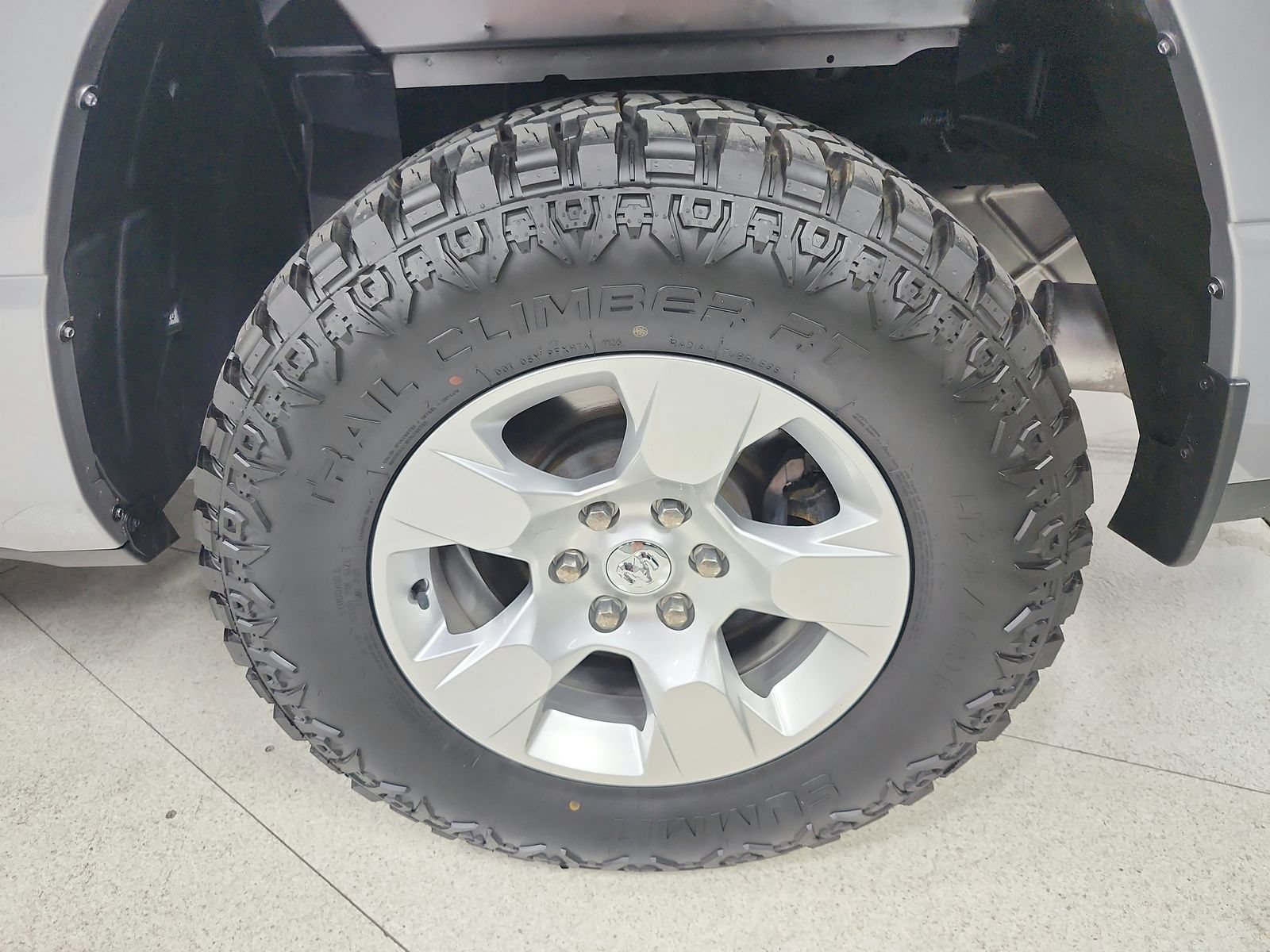 Used 2021 RAM 1500 Big Horn AWD/4WD image 41