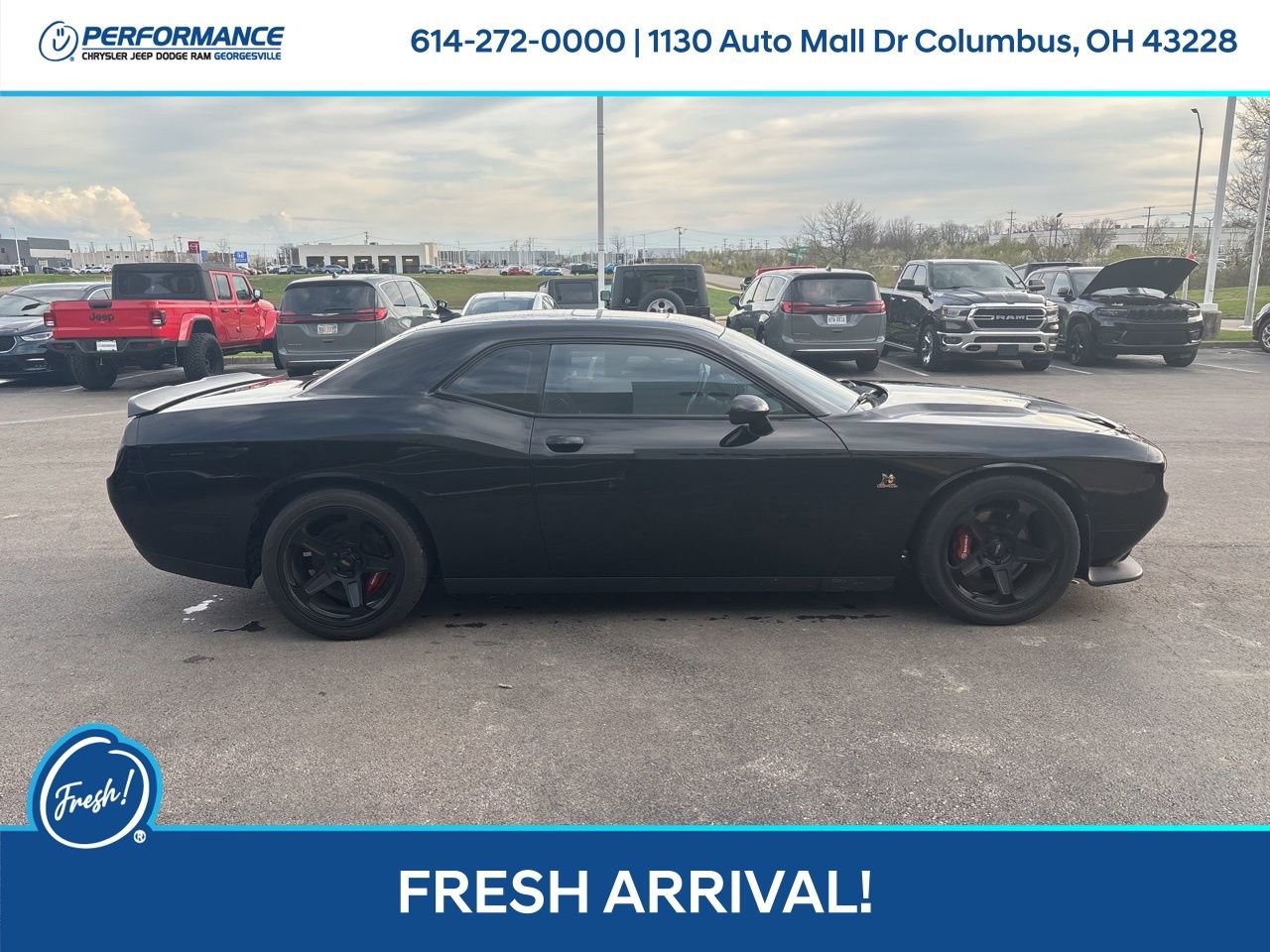 Used 2016 Dodge Challenger R/T Scat Pack w/ Leather Interior Group image 3