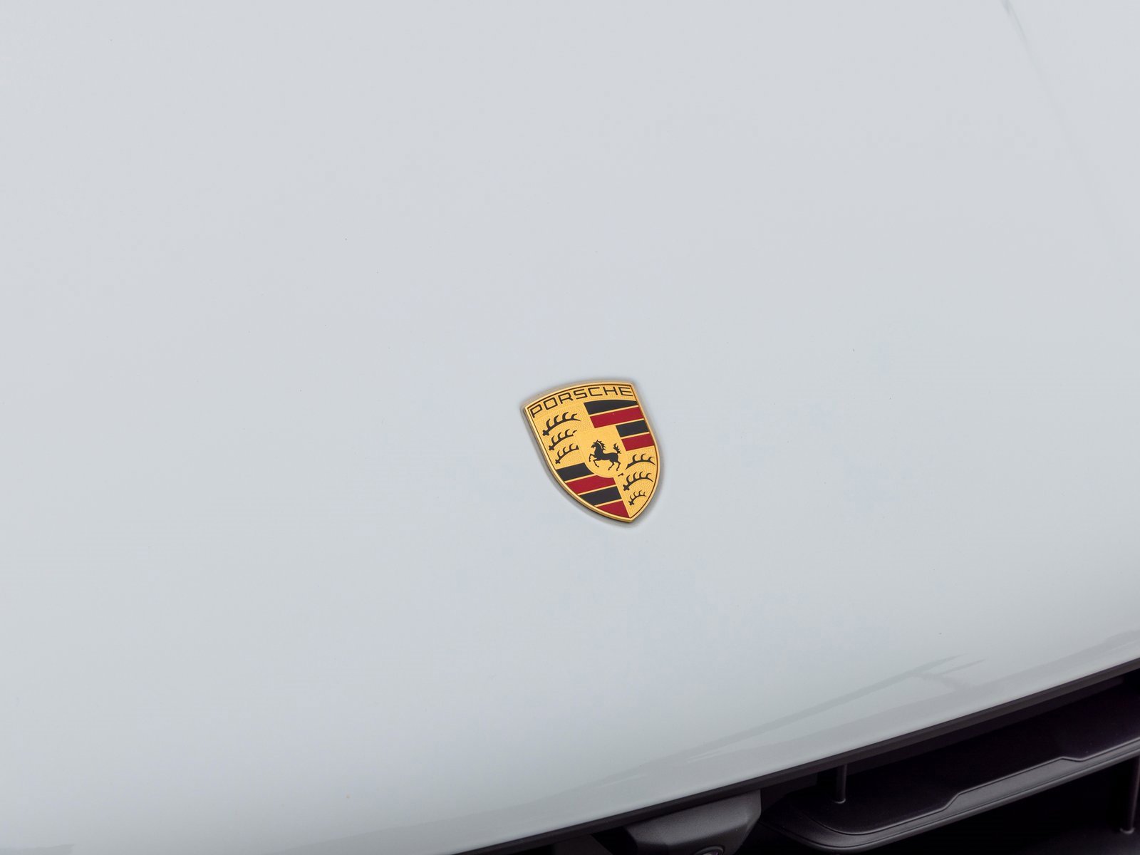 New 2025 Porsche Macan image 15