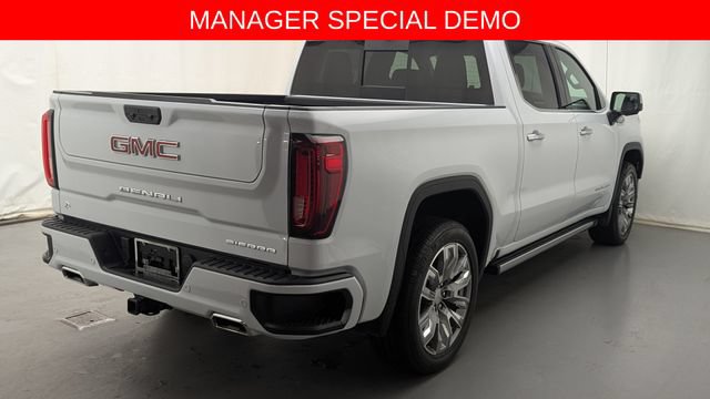Used 2026 GMC Sierra 1500 Denali w/ Denali Reserve Package AWD/4WD image 3