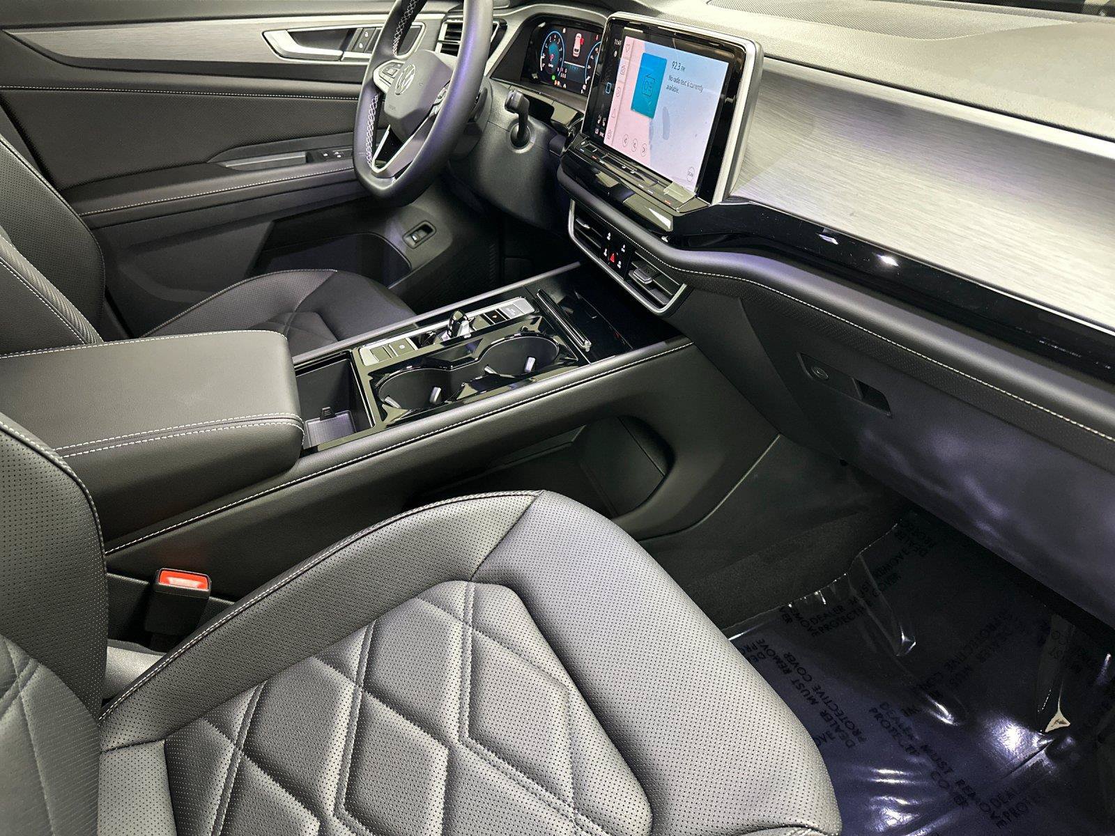 New 2026 Volkswagen Atlas Cross Sport SE AWD/4WD image 15