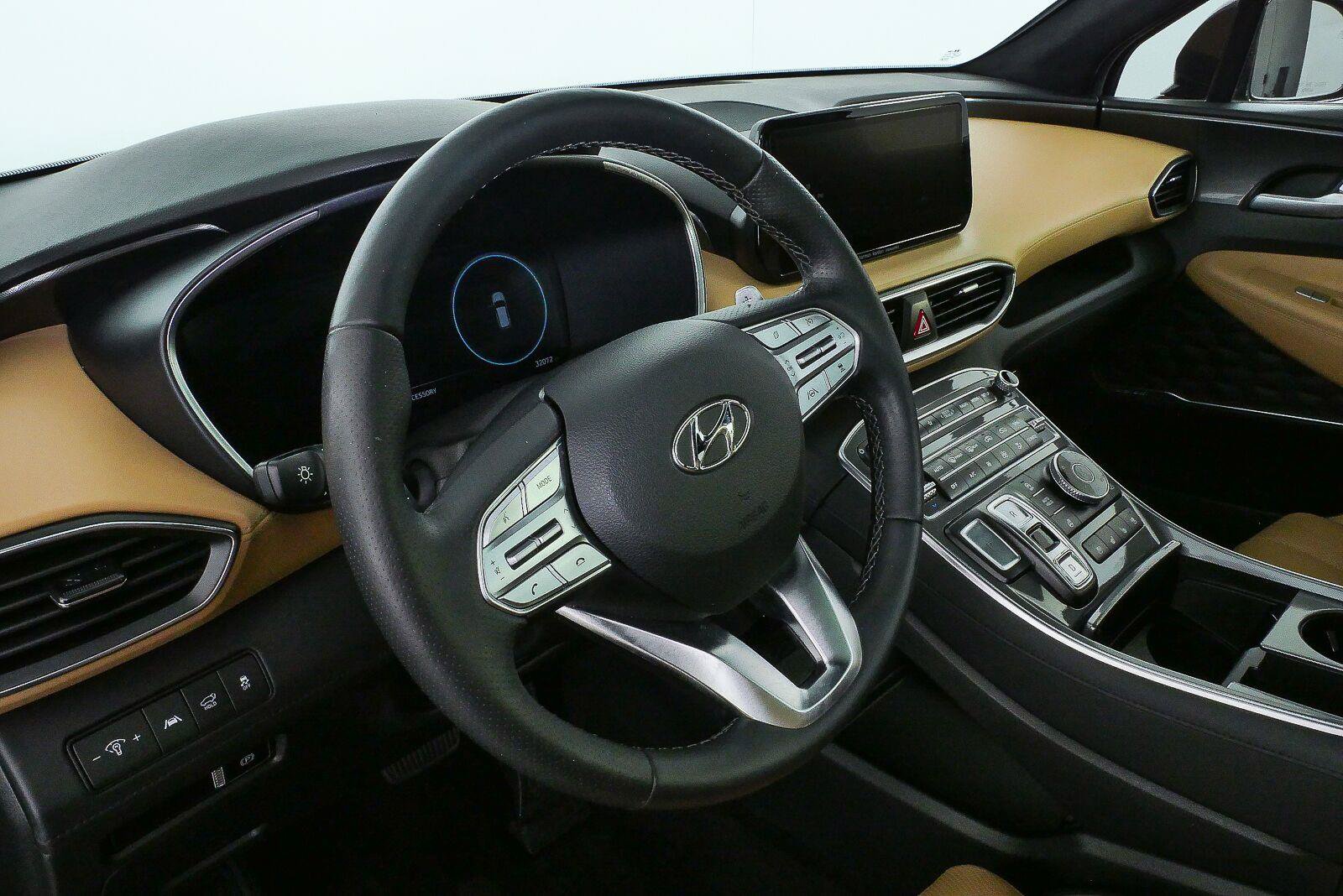 Used 2023 Hyundai Santa Fe Calligraphy AWD/4WD image 11