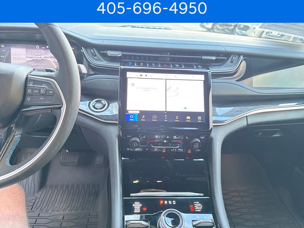 Used 2022 Jeep Grand Cherokee Trailhawk w/ Advanced Protech Group II AWD/4WD image 20