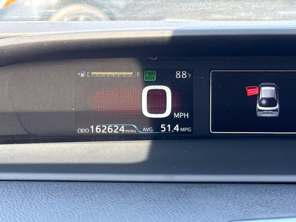 Used 2019 Toyota Prius XLE w/ Premium Convenience Package FWD image 31
