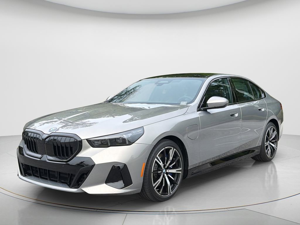 Certified 2026 BMW 550e xDrive w/ Executive Package