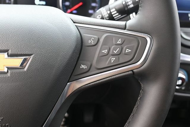 Used 2024 Chevrolet Equinox LT FWD image 16