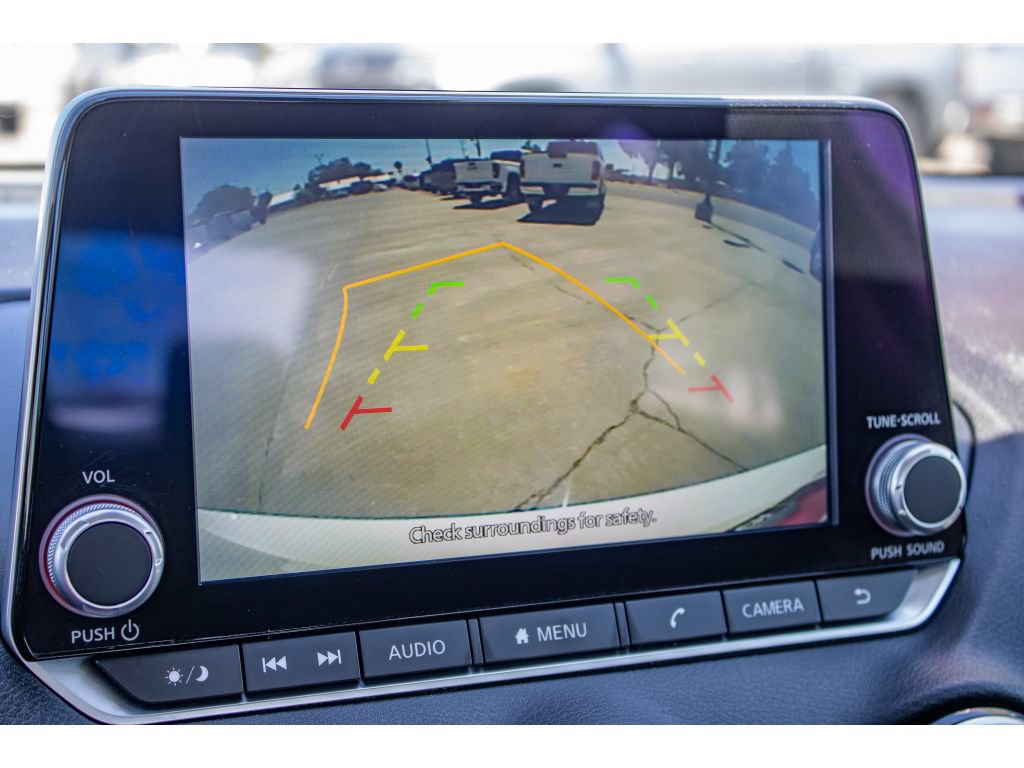 Used 2022 Nissan Sentra SV FWD image 46