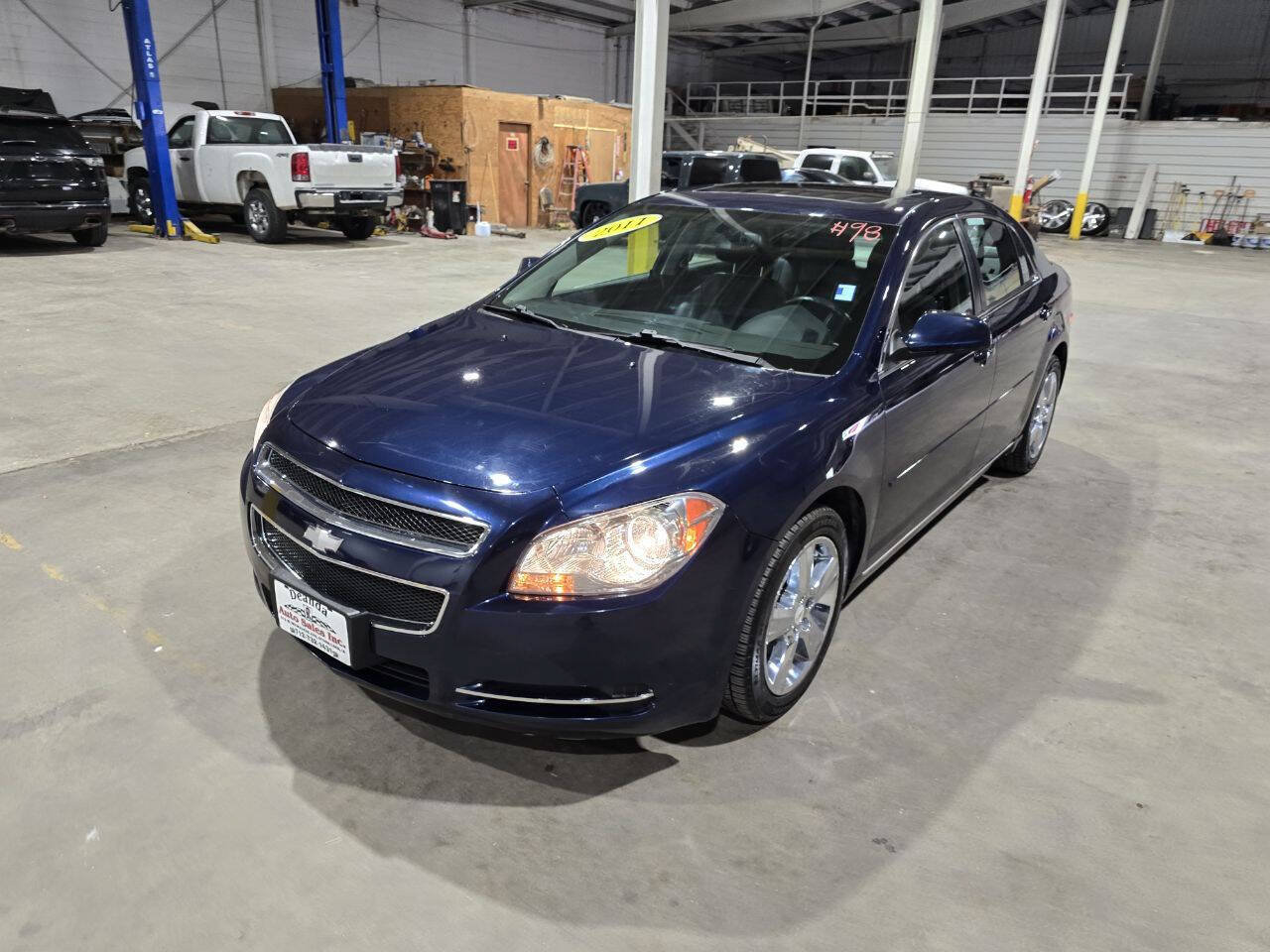 Used 2011 Chevrolet Malibu LT w/ Interface Package FWD image 3