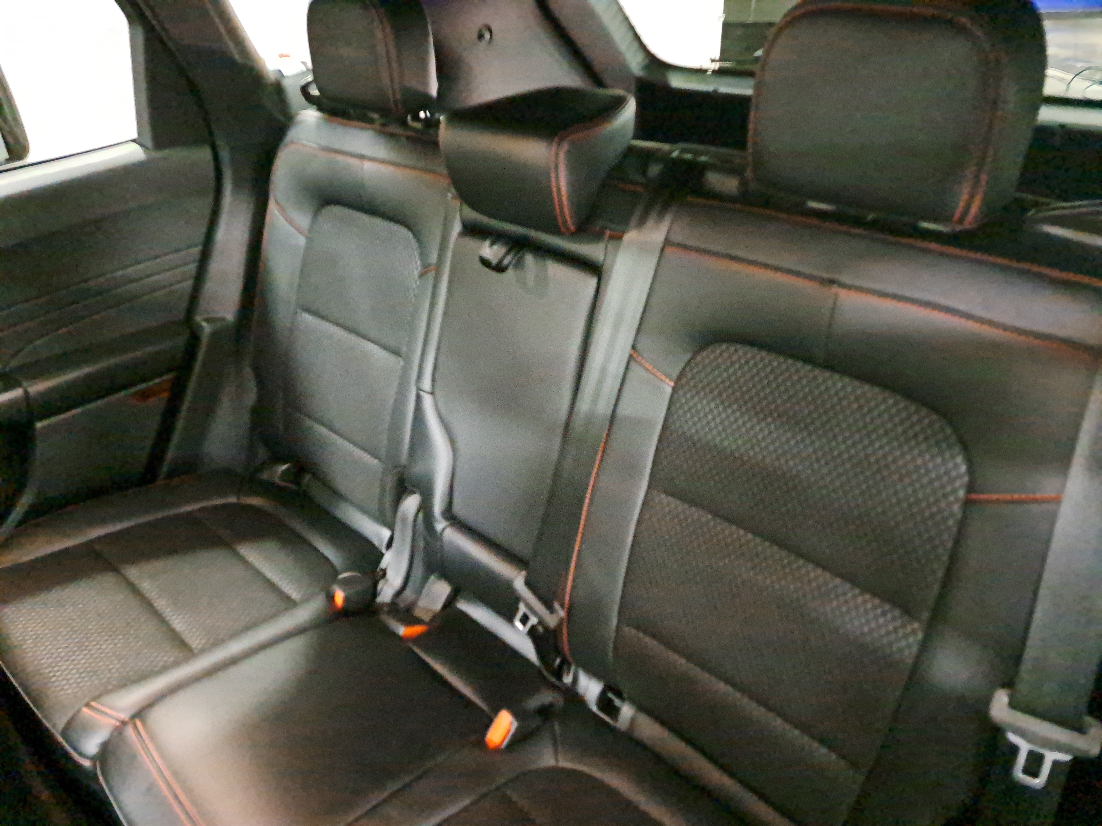 Used 2025 Ford Escape ST-Line FWD image 14