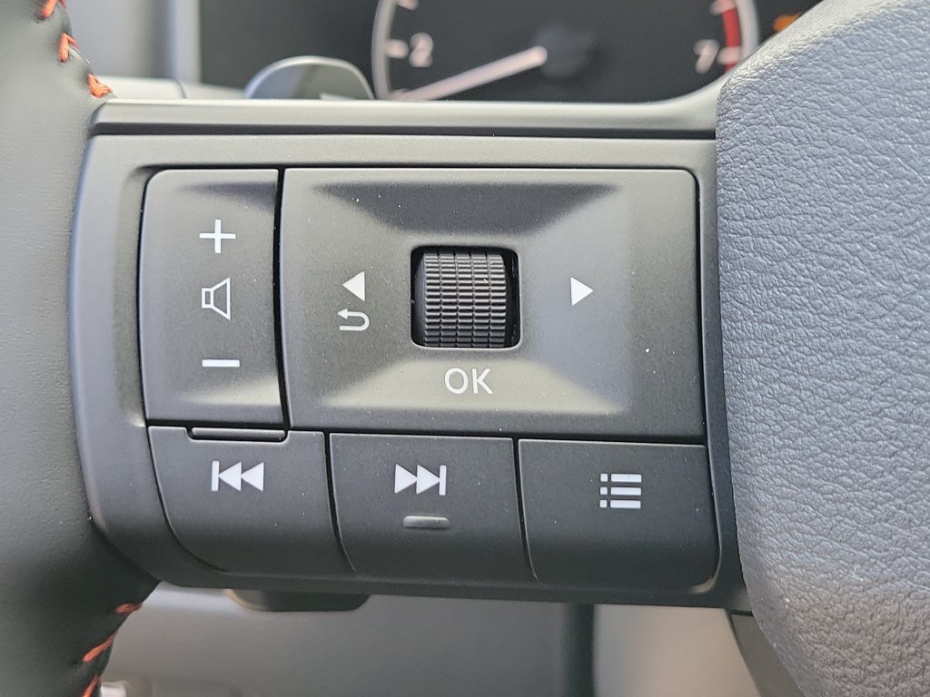 New 2026 Nissan Rogue SV AWD/4WD image 28