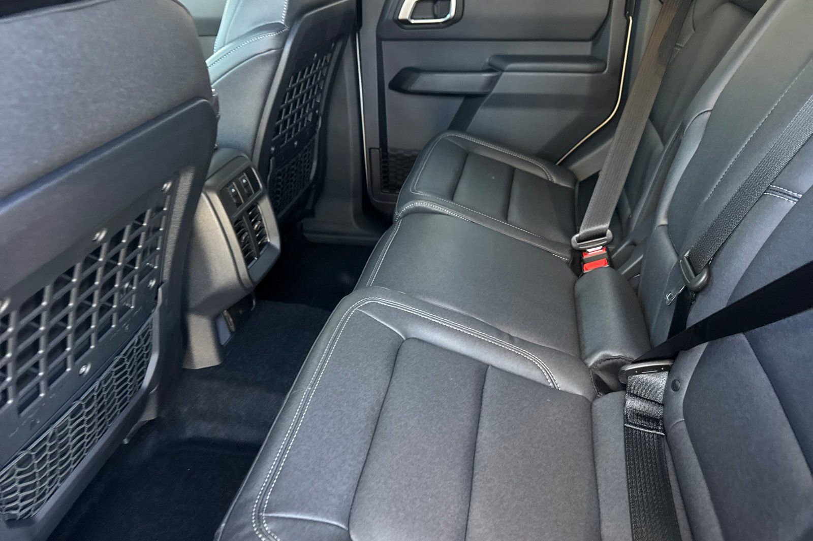 New 2026 Ford Bronco Big Bend w/ Black Appearance Package image 11