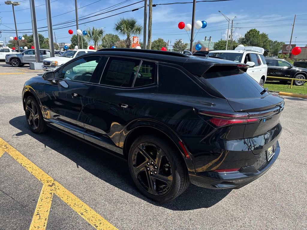 Used 2025 Chevrolet Equinox EV RS image 5
