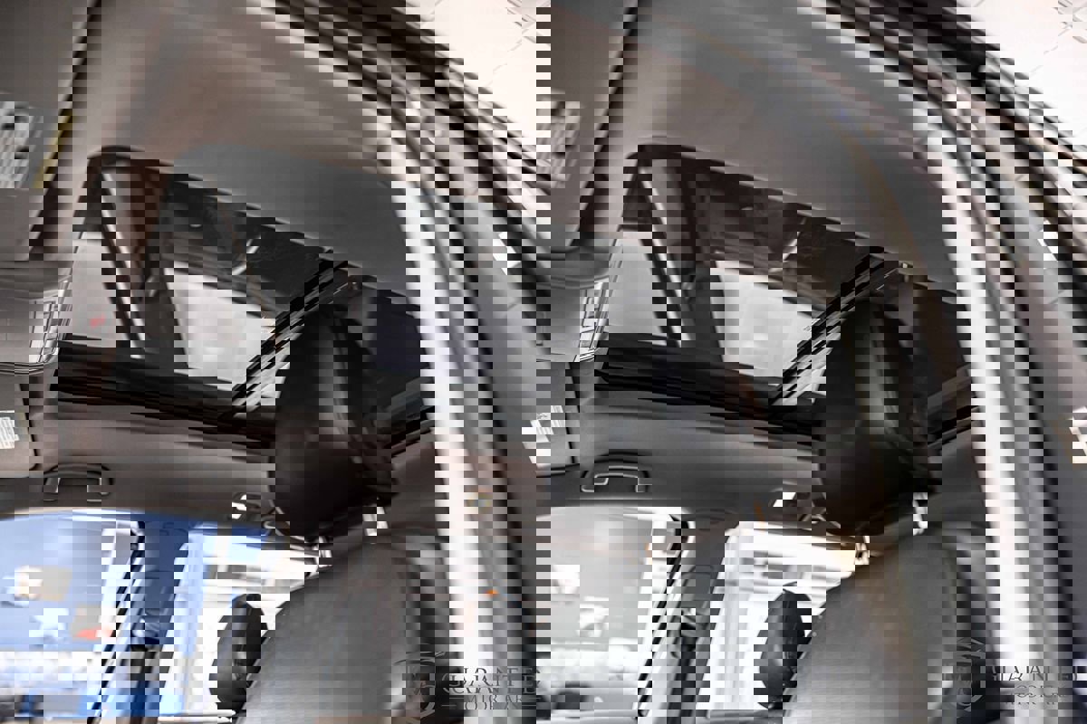 Used 2018 Volkswagen Atlas SEL Premium image 22