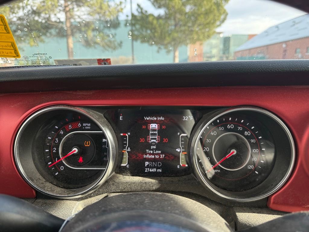 Used 2021 Jeep Wrangler Unlimited Rubicon w/ Cold Weather Group image 14