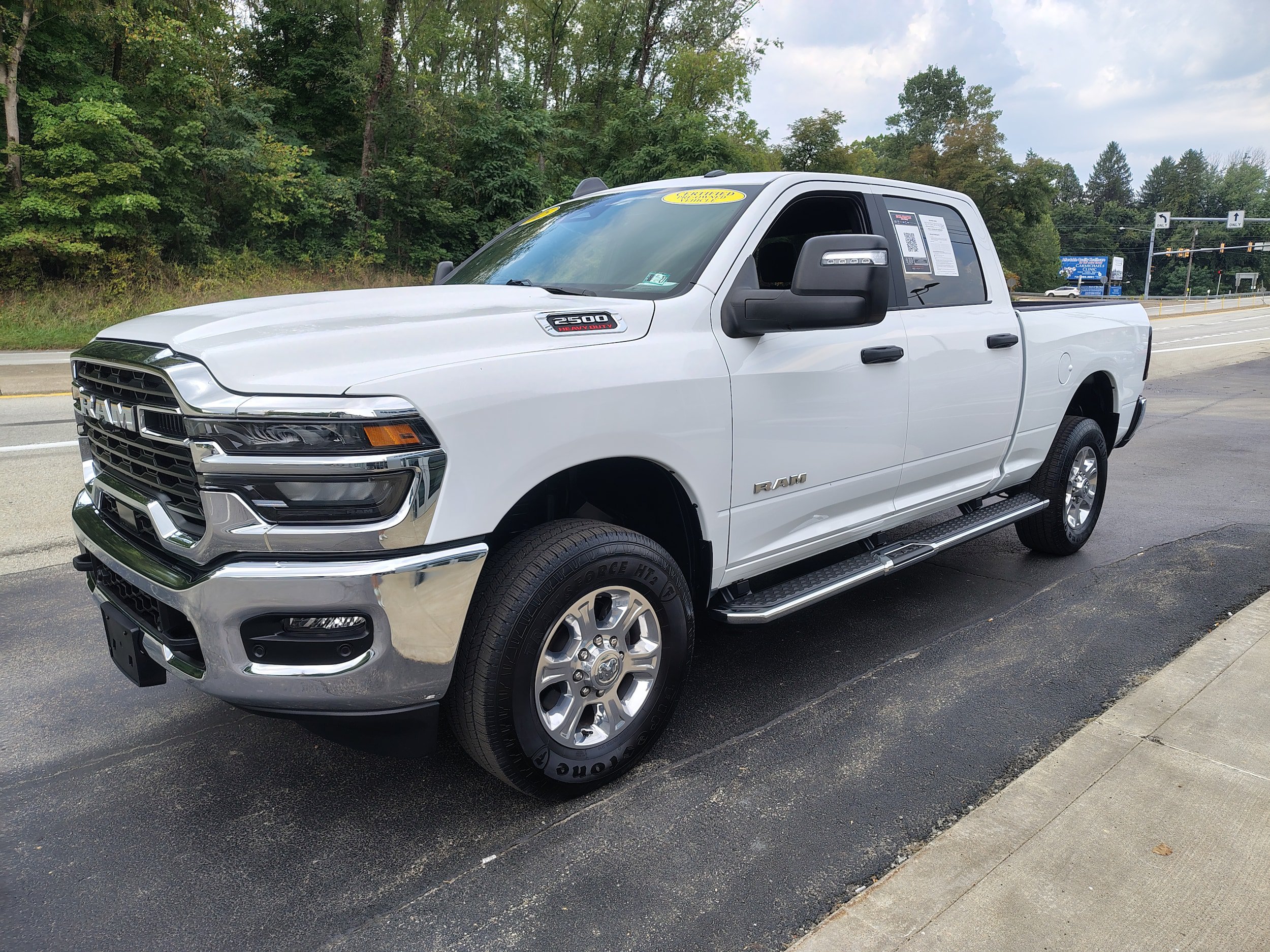 Certified 2025 RAM 2500 Big Horn AWD/4WD image 4