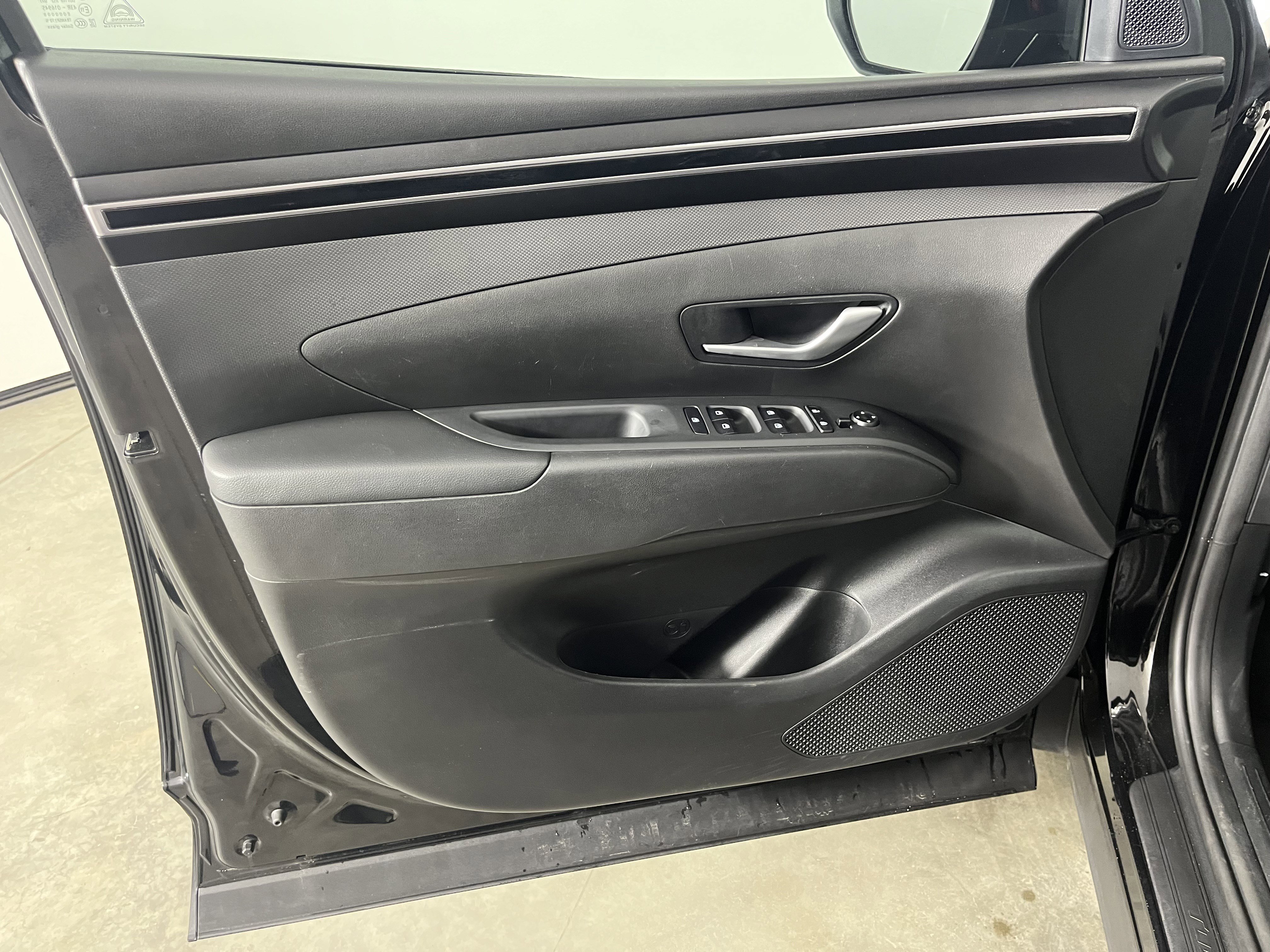 Used 2023 Hyundai Tucson SEL AWD/4WD image 21