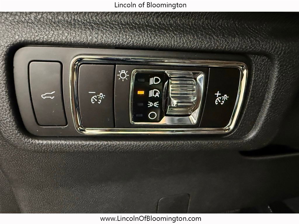 New 2026 Lincoln Corsair Premiere image 45