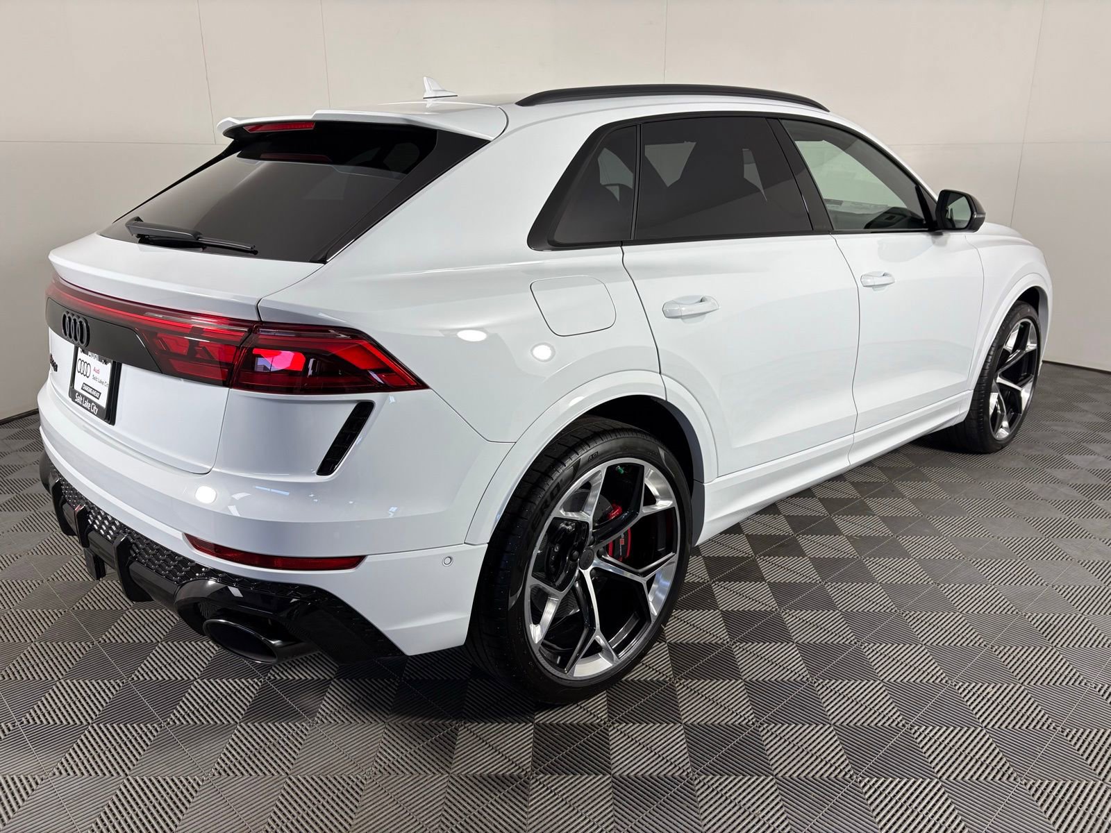 New 2026 Audi RS Q8 performance image 7