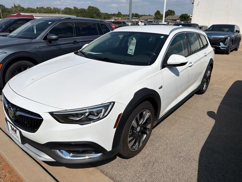 Used 2019 Buick Regal Preferred w/ Sights and Sounds Package