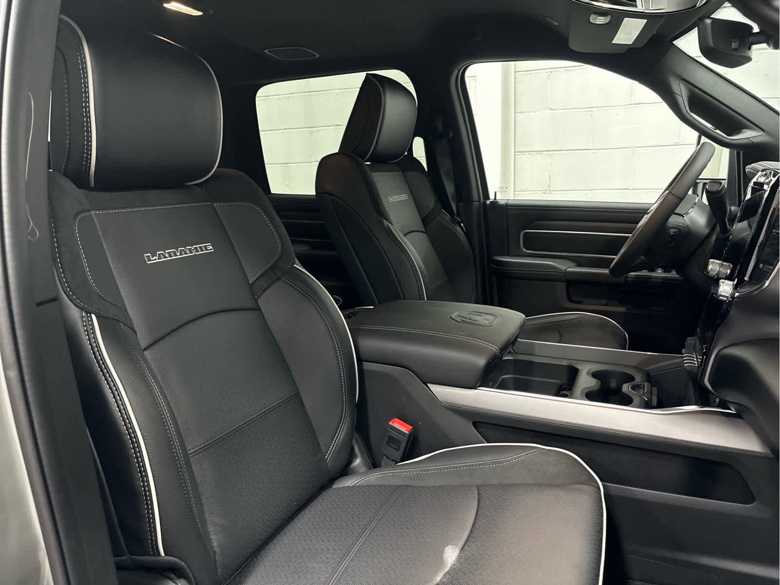 New 2026 RAM 2500 Laramie w/ Night Edition image 30