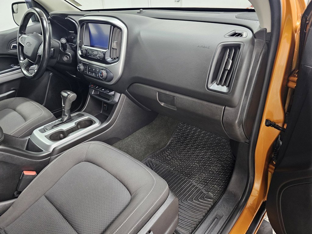 Used 2017 Chevrolet Colorado LT w/ LT Convenience Package AWD/4WD image 13