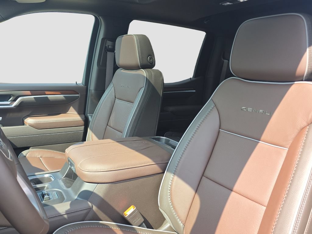 New 2026 GMC Sierra 1500 Denali w/ Technology Package AWD/4WD image 7