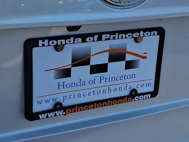 Used 2023 Toyota Highlander XLE image 30