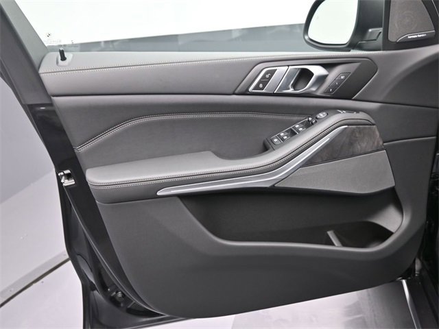 New 2024 BMW X5 xDrive40i w/ Premium Package image 6