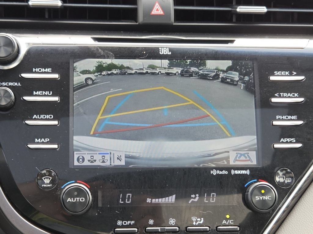 Used 2018 Toyota Camry XLE w/ Driver Assist Package FWD image 12