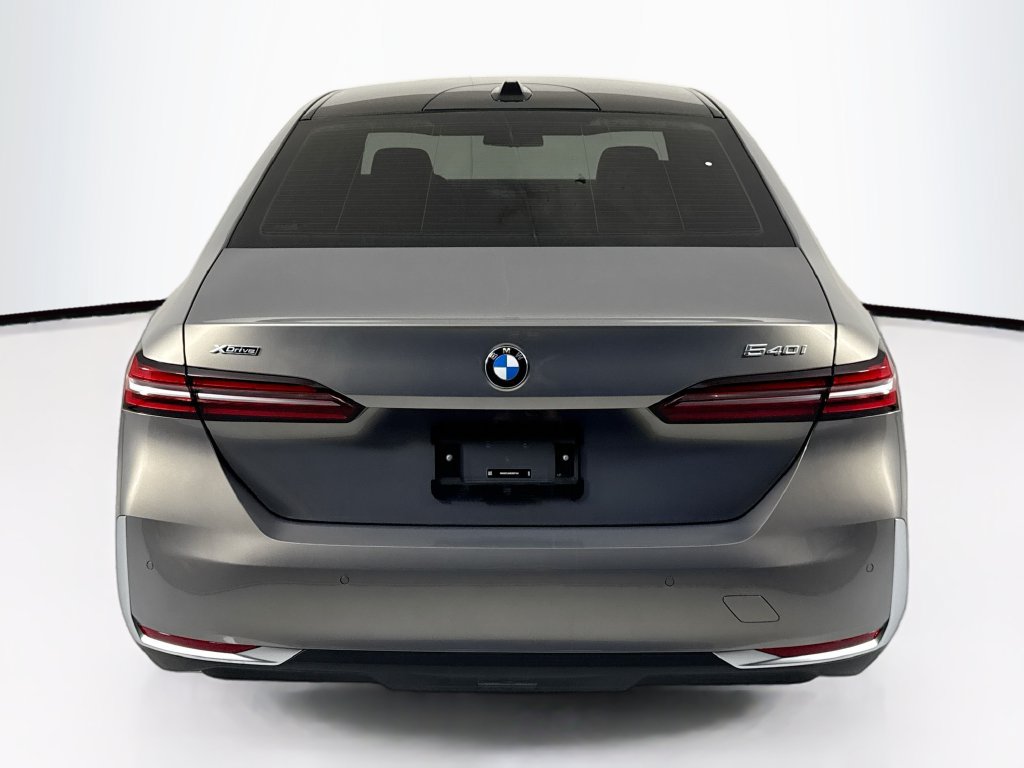 Used 2024 BMW 540i xDrive w/ Executive Package AWD/4WD image 6