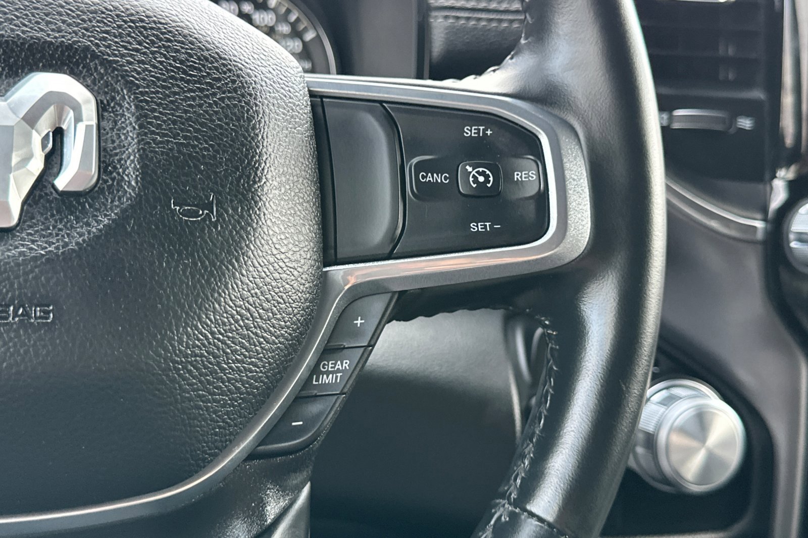 Used 2023 RAM 1500 Laramie image 37