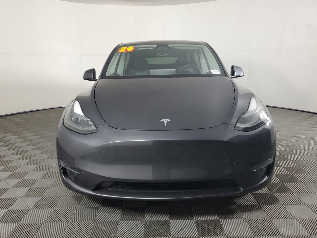 Used 2024 Tesla Model Y Long Range image 9