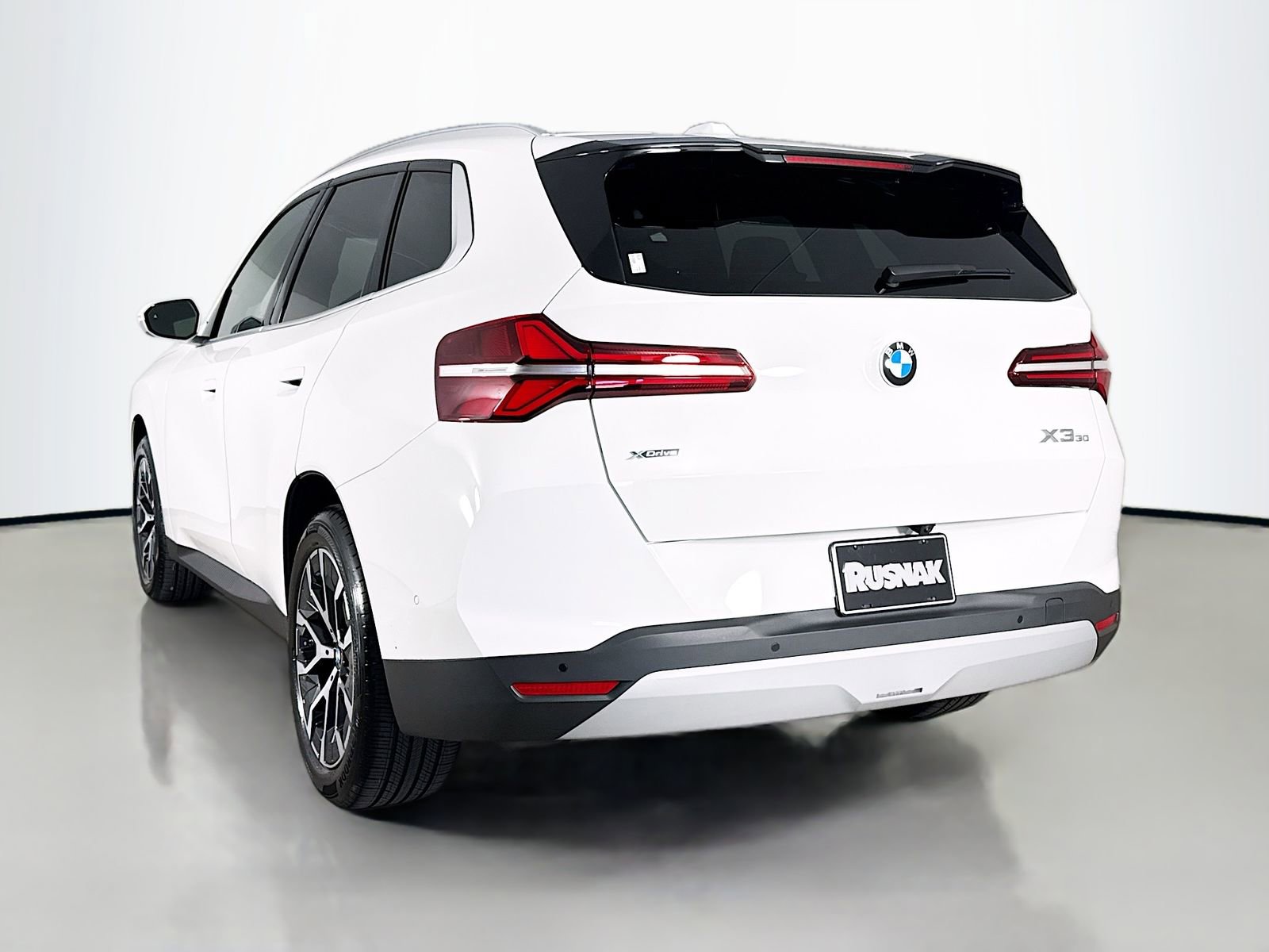 Used 2025 BMW X3 xDrive30i w/ Convenience Package AWD/4WD image 5