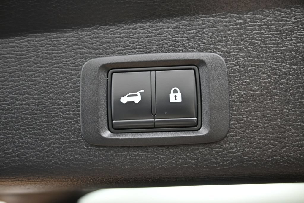 Used 2022 Mitsubishi Outlander SE FWD image 16