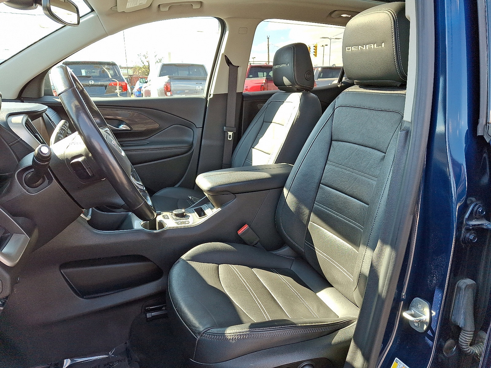 Used 2022 GMC Terrain Denali w/ LPO, 'HIT The Road' Package image 13