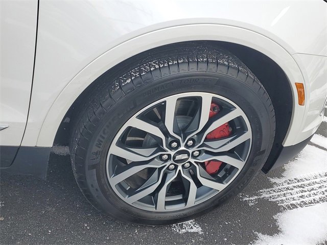 Certified 2023 Cadillac XT5 Sportv w/ LPO, Floor Liner Package image 5