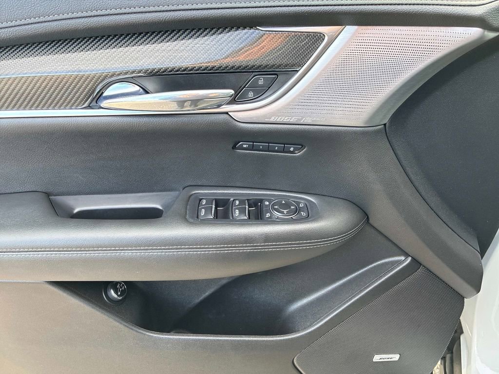 Used 2020 Cadillac XT6 Sport image 23