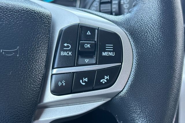 Used 2024 Ford Explorer XLT w/ Equipment Group 202A image 28