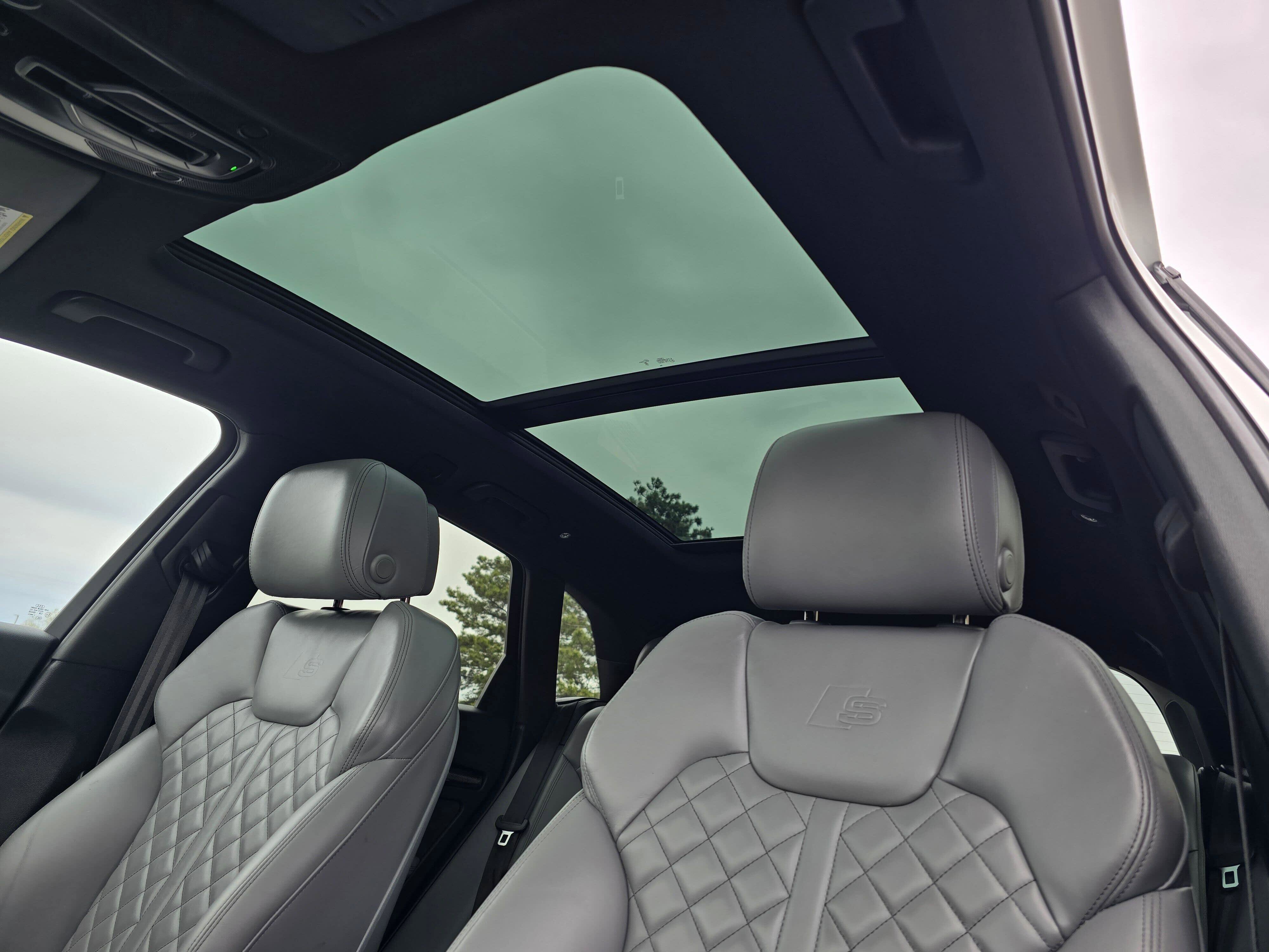 Certified 2023 Audi SQ5 Premium Plus w/ Premium Plus Package AWD/4WD image 28