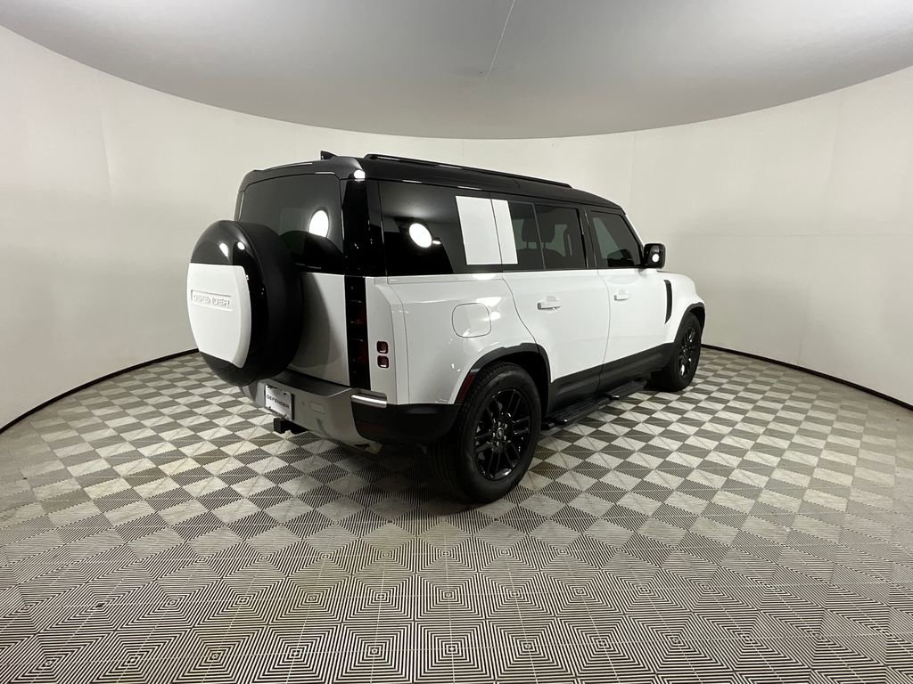 Certified 2025 Land Rover Defender 110 S AWD/4WD image 4
