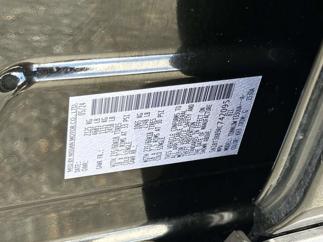 Used 2024 Nissan Rogue SV AWD/4WD image 26