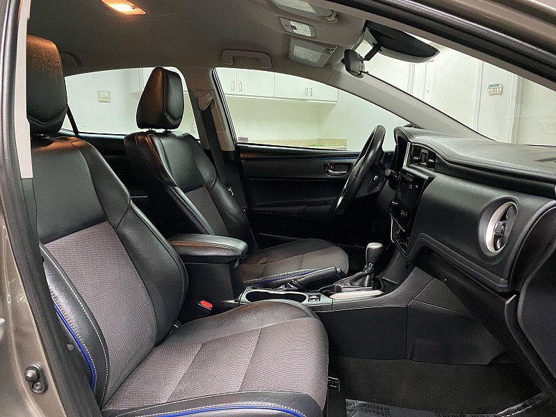 Used 2017 Toyota Corolla SE w/ Carpet Mat Package (TMS) image 14