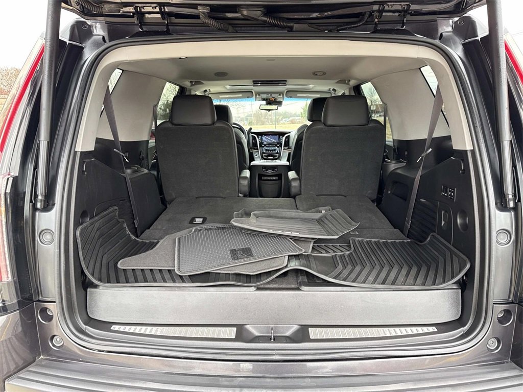 Used 2017 Cadillac Escalade Premium Luxury image 14