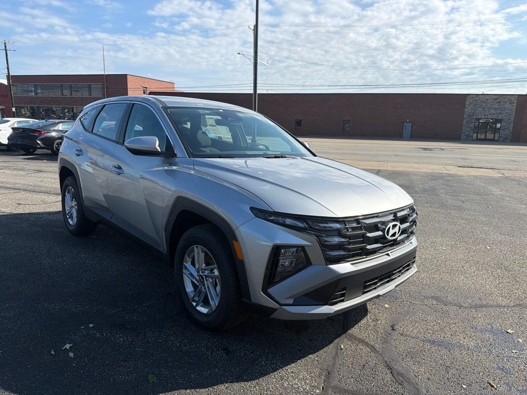 New 2026 Hyundai Tucson SE