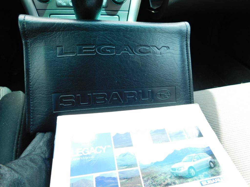 Used 2005 Subaru Legacy GT AWD/4WD image 16