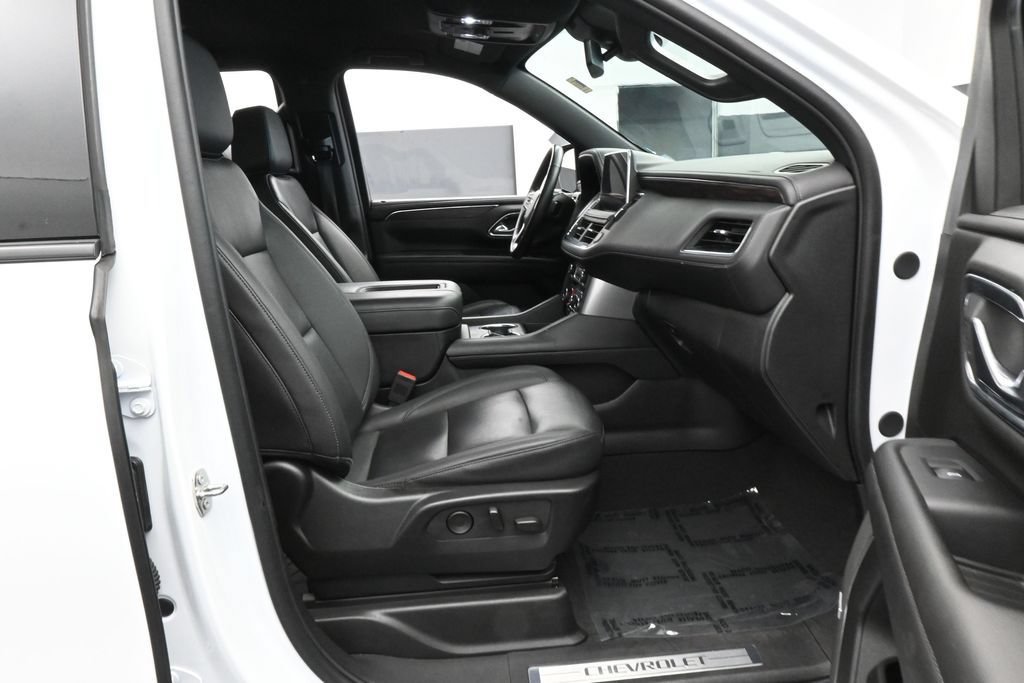 Used 2023 Chevrolet Tahoe Z71 w/ Z71 Off-Road Package AWD/4WD image 50