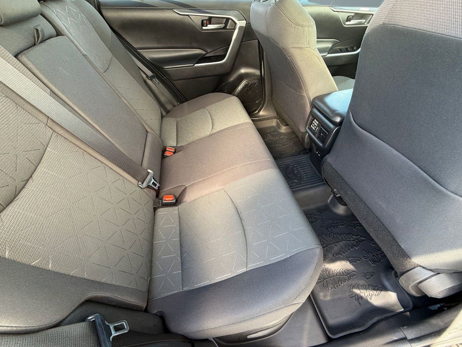 Certified 2024 Toyota RAV4 AWD Hybrid image 31