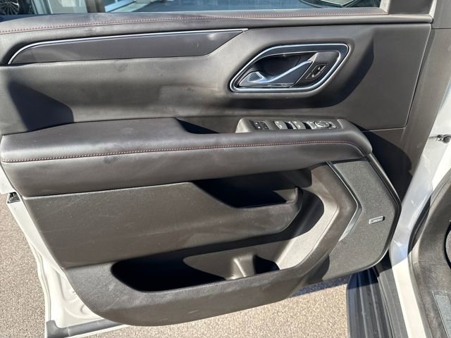 Used 2021 Chevrolet Suburban RST w/ Luxury Package image 10