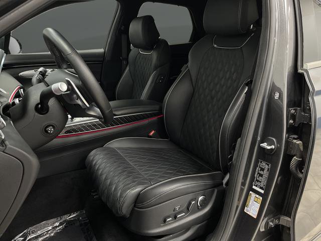 Used 2024 Genesis GV70 3.5T Sport w/ Sport Prestige Package image 4