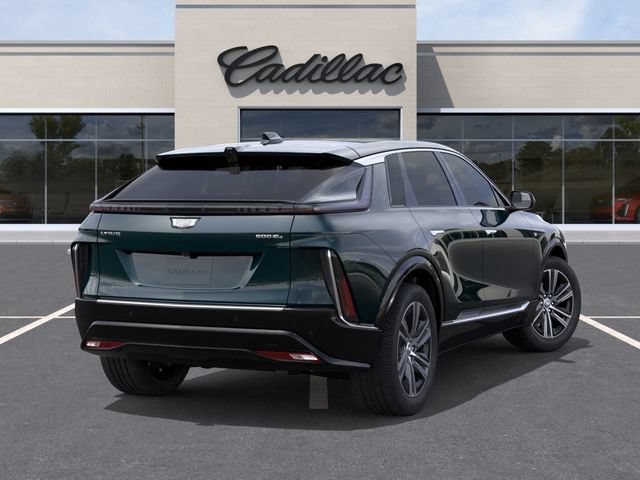 New 2026 Cadillac Lyriq Luxury w/ LPO, Floor Liner Package AWD/4WD image 4